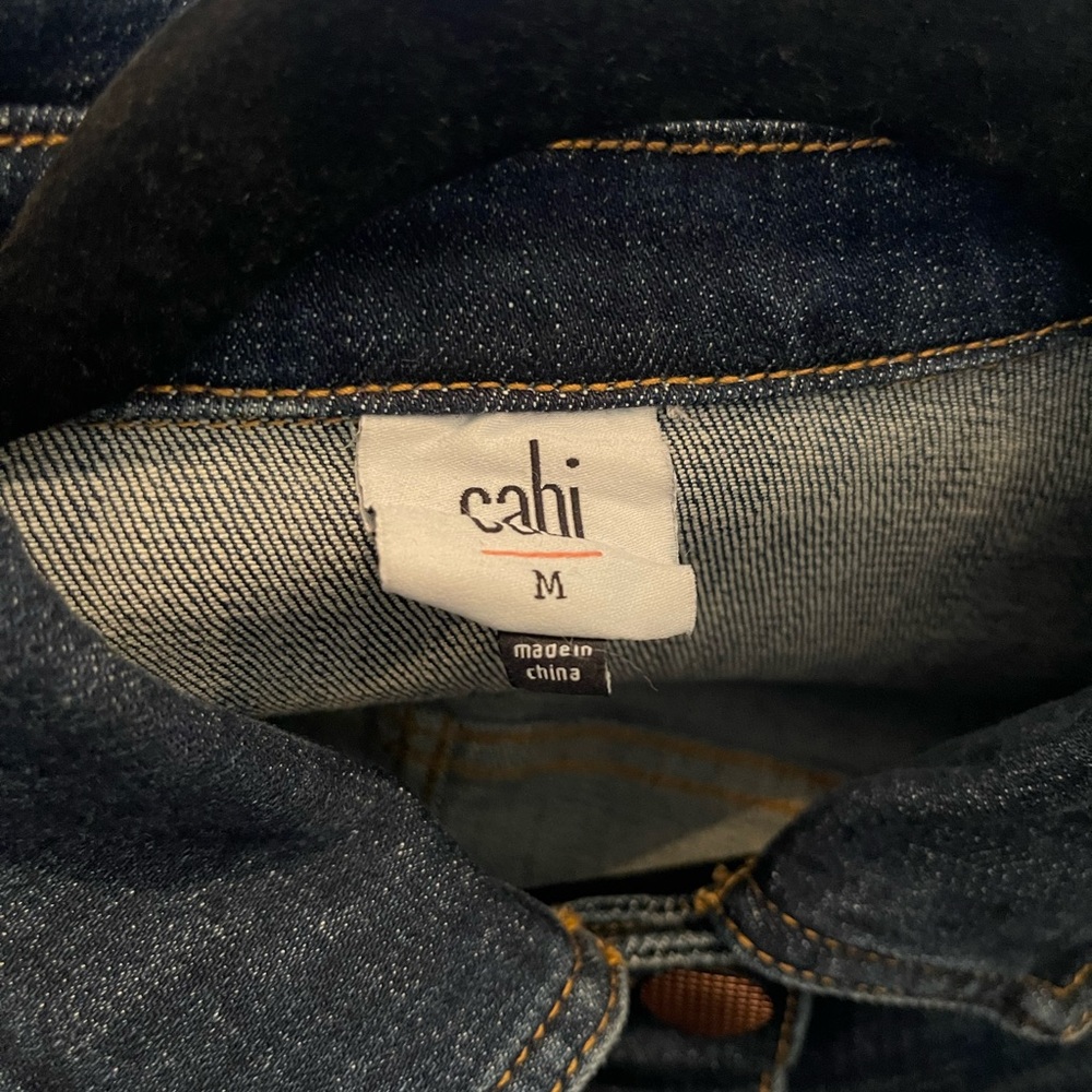 Cabi Dylan Jean Jacket Size Medium - image 6